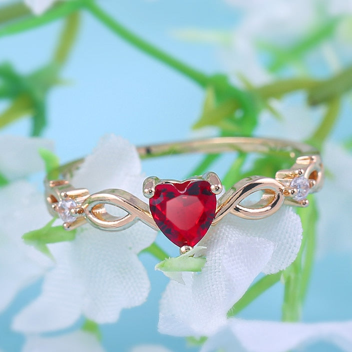 Huitan Simple Heart Ring Female Cute Finger Rings Romantic Birthday Gift For Girlfriend Fashion Zircon Stone Jewelry