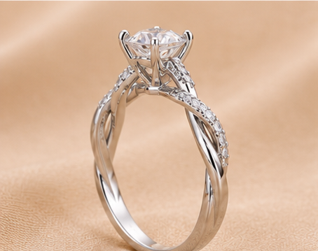 The Crown Of Love | 1 Carat Premium Moissanite Ring
