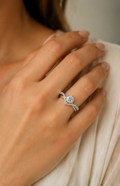 The Crown Of Love | 1 Carat Premium Moissanite Ring